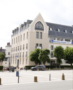 Enduit de façade à la chaux : la réhabilitation de l’ancienne Clinique Saint-Gatien