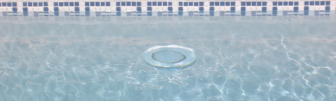 Comment sceller et jointoyer les accessoires de piscine ?