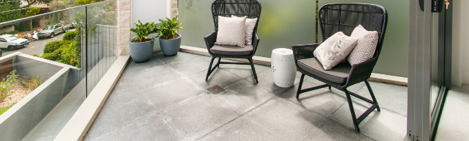 Ragréage balcon : comment préparer le sol&nbsp; avant revêtement ?